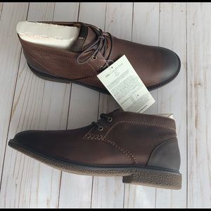 Amazon Brand-206 Collective Chukka Boot